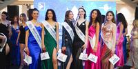 Le vincitrici della serata di Montesilvano: da sinistra Nazaret, Alehandra, Sophia, Vivian, Ludovica e Luciana