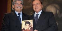 Antonio Razzi con Silvio Berlusconi