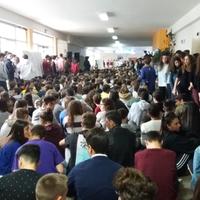 L'assemblea degli studenti al liceo classico Galilei di Lanciano contro gli atti di vandalismo