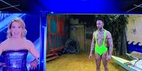 Simone Coccia Colaiuta al Gf in costume Borat verde pisello