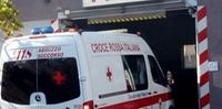Un'ambulanza del 118 al Pronto soccorso dell'ospedale di Pescara