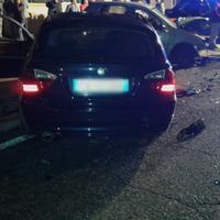 Le due auto che si sono scontrate frontalmente la notte scorsa a Montorio