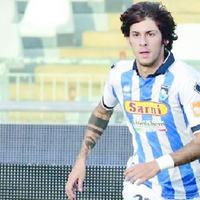 L'attaccante del Pescara Mirko Antonucci è nato a Roma l'11 marzo 1999