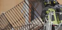 Crolli di balconi negli alloggi del Piano Case