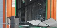 I danni dell'esplosione al bancomat del centro commerciale Insieme
