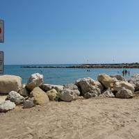 Il tratto di mare di Città Sant'Angelo vietato alla balneazione