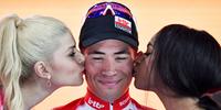 Caleb Ewan vincitore della ottava tappa del Giro d'Italia Tortoreto-Pesaro