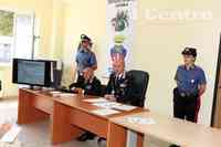 I carabinieri durante la conferenza stampa sugli arresti (foto di Arnolfo Paolucci)