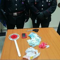 Droga e denaro contante sequestrati dai carabinieri a Rancitelli