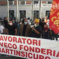 La protesta dei lavoratori della Veco (foto di Luciano Adriani)