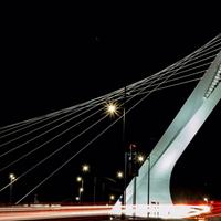 Pescara, immagine notturna di Ponte Flaiano