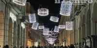 Teramo, Natale 2020: luminarie accese su corso San Giorgio (fotoservizio di Luciano Adriani)