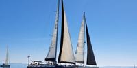 Le barche in attesa del vento per la prima giornata del Campionato primaverile di vela d'altura