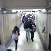 Il tunnel di uscita della stazione di Avezzano dove è avvenuta l'aggressione