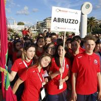 La delegazione abruzzese al Trofeo delle Regioni di pallavolo (Foto Giampiero Lattanzio)