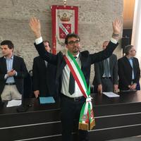 Il sindaco di Teramo Gianguido D'Alberto dopo la proclamazione (foto Luciano Adriani)
