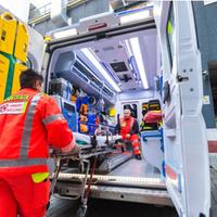 Un'ambulanza del 118 di Pescara
