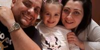 Gianluca, Angela e la piccola Francesca in un giorno felice