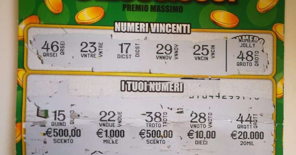 Gioca 10 euro, gratta e vince 2 milioni - Chieti - Il Centro
