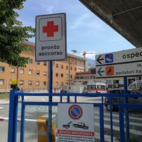 L'ingresso dell'ospedale di Sulmona