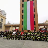 Il personale dei vigili del fuoco di Pescara schierato per la festa di Santa Barbara
