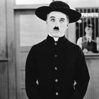 Charlie Chaplin nel film Il Pellegrino del 1923