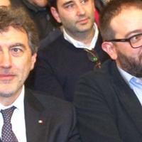 Il governatore Marco Marsilio e a destra il sindaco dell'Aquila Pierluigi Biondi