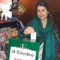 Chiara Spina al voto nella rivendita di strada Colle Madonna