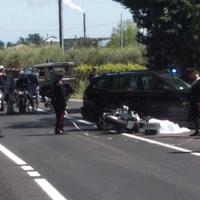 Moto e auto dell'incidente sulla Marrucina, a Villa Caldari
