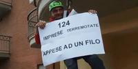 L'Aquila: la protesta sulle tasse da restituire dopo il terremoto (foto di Raniero Pizzi)