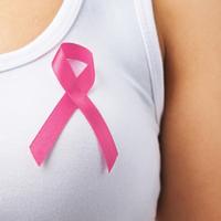 Tumori al seno, al via i test genetici