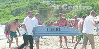 Il recupero dell’anziano morto sulla spiaggia del Lido Riccio a Ortona