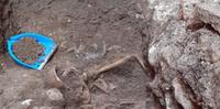 I resti dello scheletro scoperti in via Raneiro