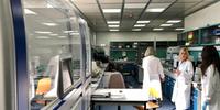 Coronaviorus: il laboratorio analisi di Pescara dove vengono esaminati i tamponi dei pazienti sospettati di contagio