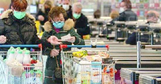 In troppi fuori casa": l'Abruzzo chiude i supermercati nelle festività  pasquali - Abruzzo - Il Centro