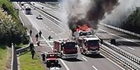 L'incendio sull'autostrada