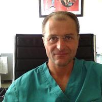 Il professor Francesco Cipollone, capo del dipartimento medico del Santissima Annunziata di Chieti