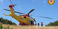 L'elicottero del 118 durante i soccorsi all'escursionista