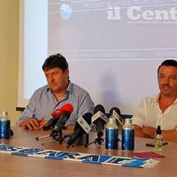 Il presidente Sebastiani e il nuovo allenatore del Pescara Massimo Oddo (foto Giampiero Lattanzio)