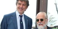 Il presidente del Napoli, Aurelio De Laurentiis, con il governatore Marco Marsilio