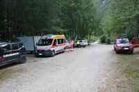 La base delle operazioni di soccorso per undici escursionisti a Piane di Fiume (Isola del Gran Sasso)
