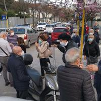 La protesta in via di Sotto di qualche settimana fa contro le multe dell'autovelox