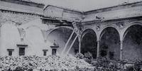 Crolli nel Chiostro Grande della Certosa del Galluzzo dopo il terremoto di Firenze del 1895