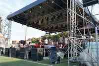 Il palco allo stadio comunale di Ortona per il concerto di Franco126