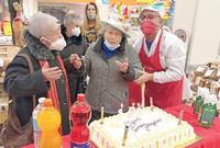 La festa preparata al supermarket per i 106 anni di Giuseppina Patriarca