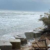 I danni delle mareggiate a Pineto l'anno scorso