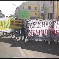 Il corteo di protesta a Pescara contro la giunta Masci