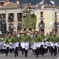 Un'immagine della Madonna che scappa a Sulmona