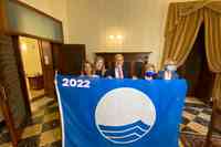 La Bandiera blu a Pescara con sindaco, assessori e dirigenti comunali