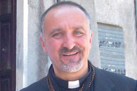 Il parroco della cattedrale di Avezzano don Claide Berardi